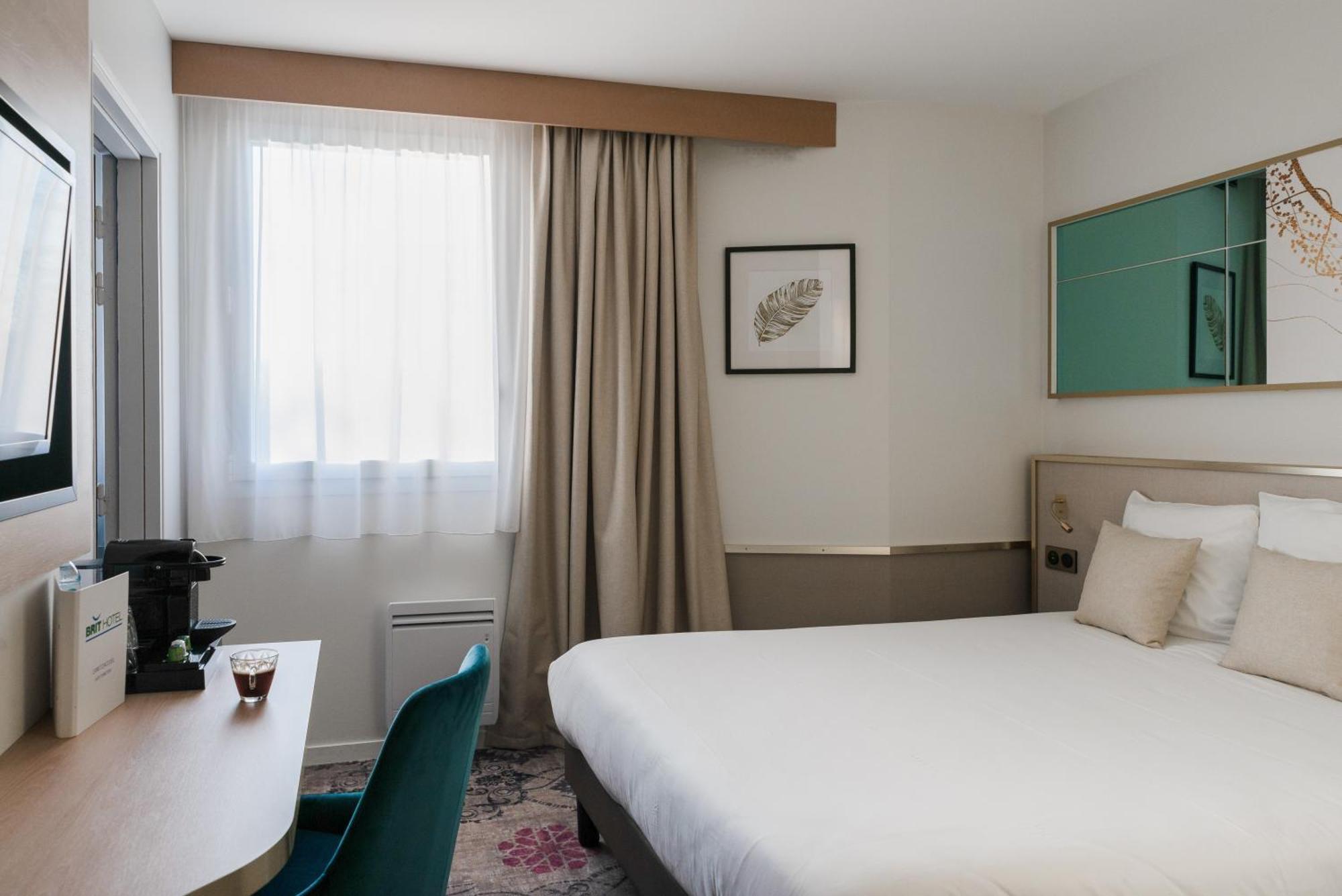 Brit Hotel Orleans St Jean De Braye - L'Antares Сен-Жан-де-Брей Экстерьер фото