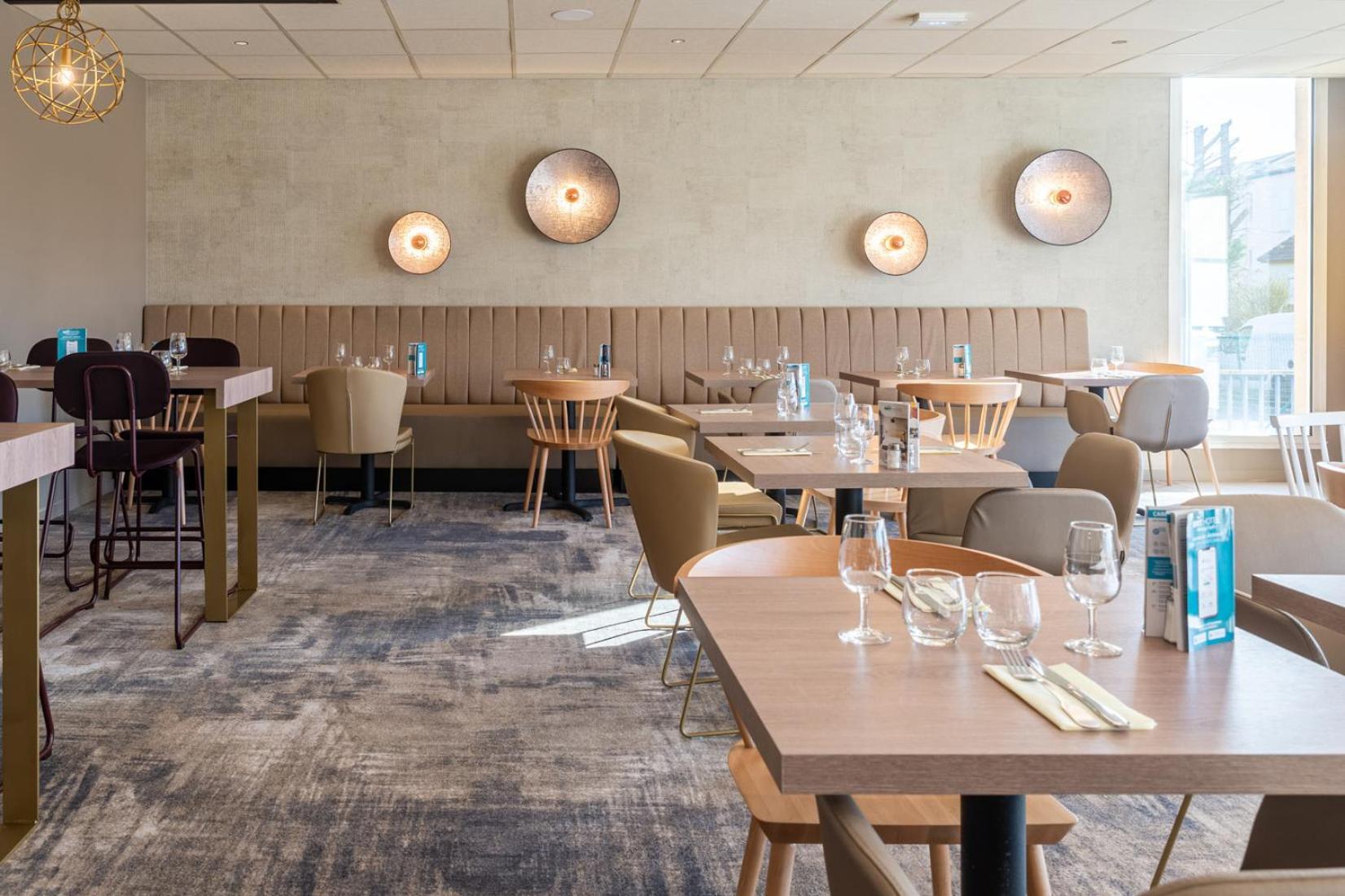 Brit Hotel Orleans St Jean De Braye - L'Antares Сен-Жан-де-Брей Экстерьер фото