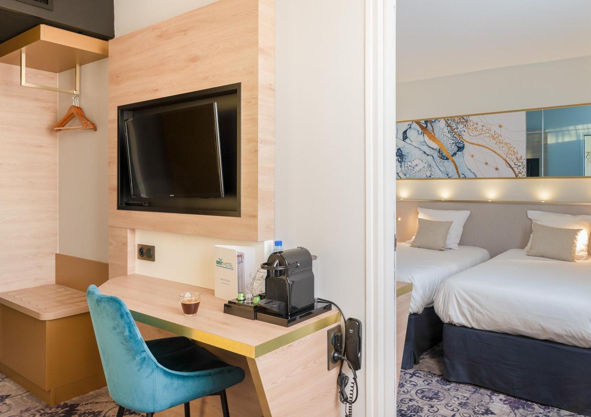 Brit Hotel Orleans St Jean De Braye - L'Antares Сен-Жан-де-Брей Экстерьер фото